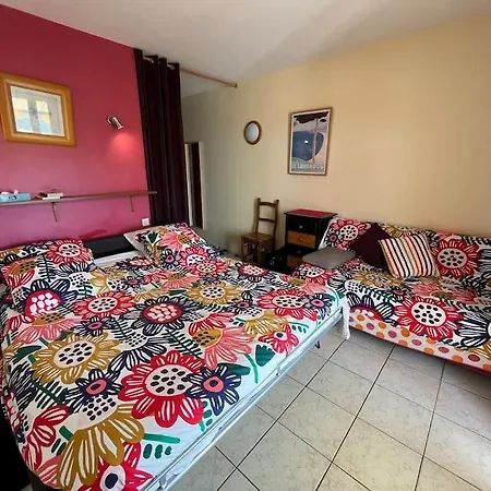 Studio Vue Mer Avec Piscine Le Lavandou